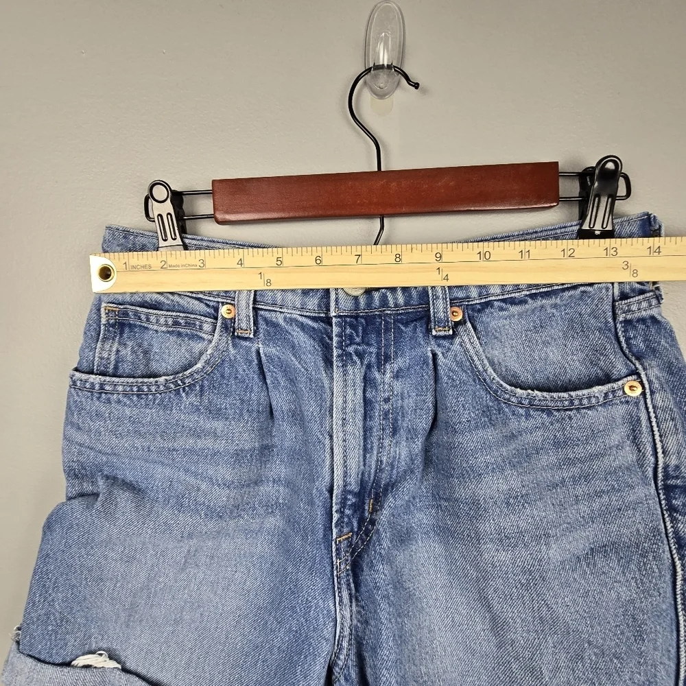 GAP barrel jean